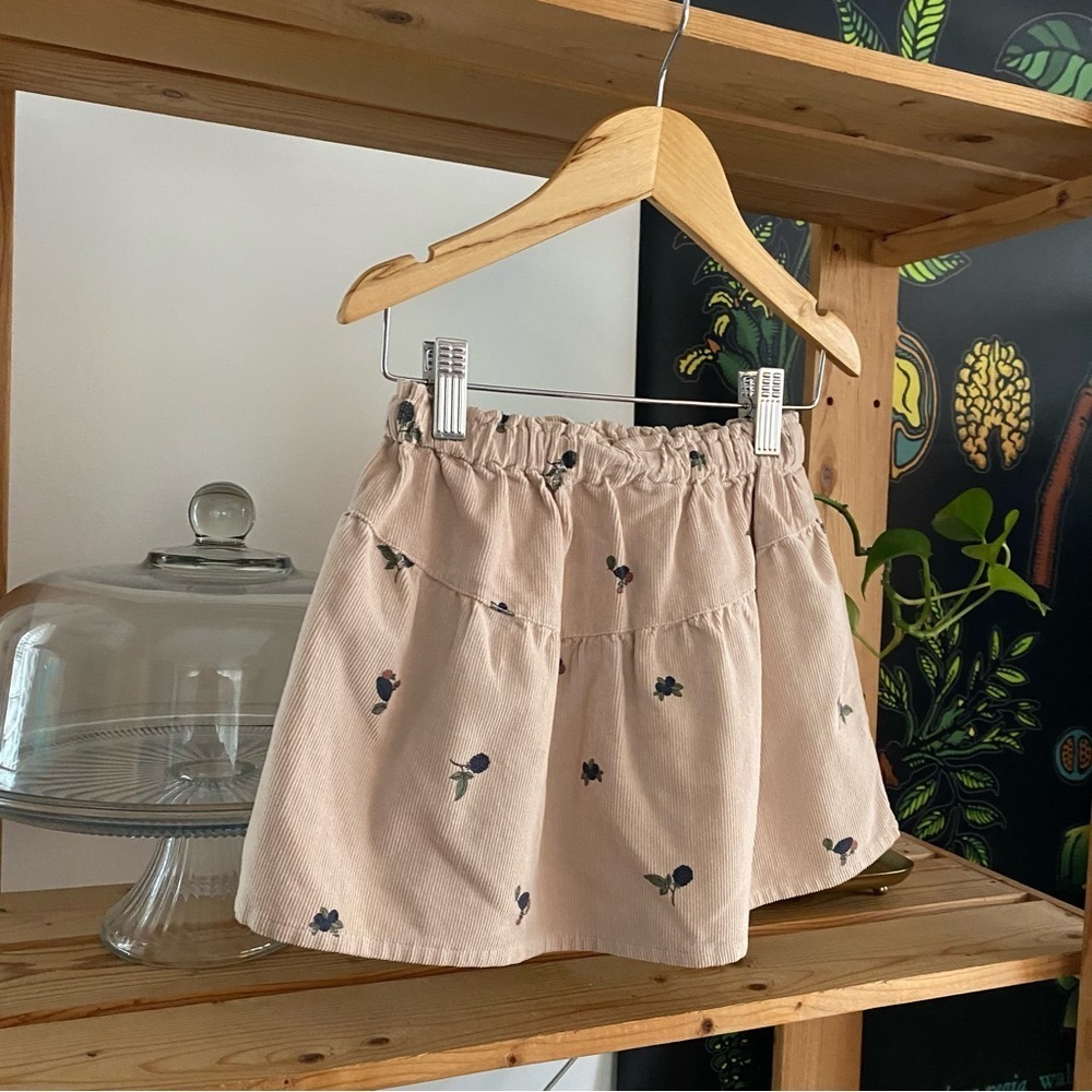 BÚHO Milleraies Fruit Floral Print Corduroy Skirt Macadamia Vanilla - Picture 6 of 14